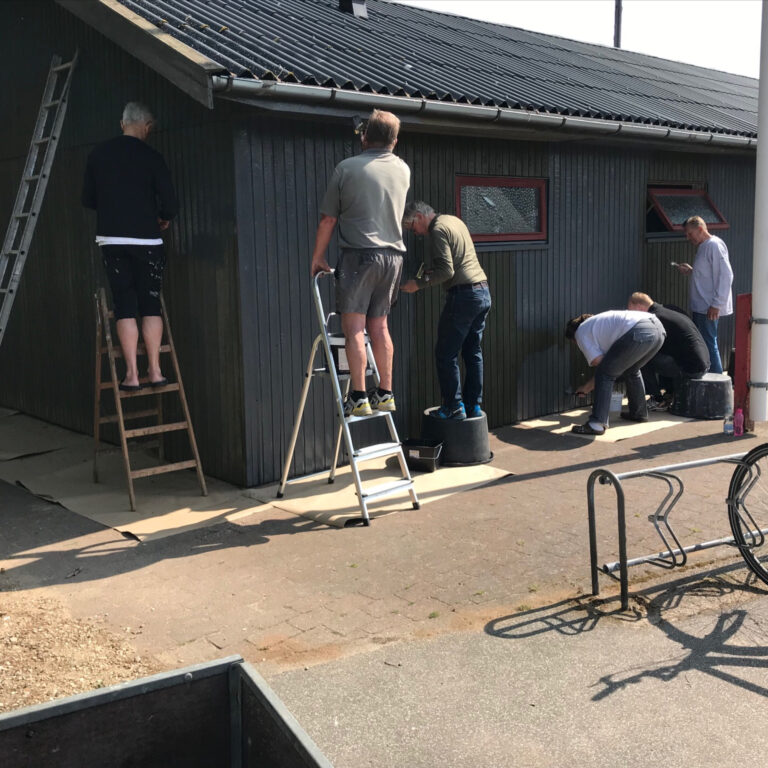 Varmepumpe og nyt linoleumsgulv